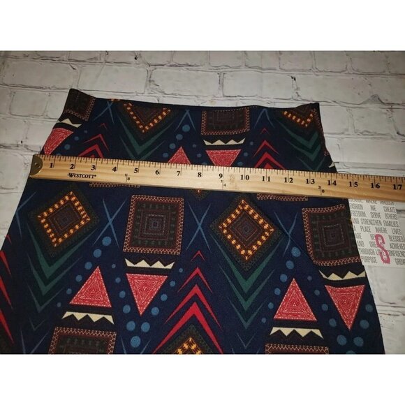 Nwt Lularoe Cassie Pencil Skirt Black Multi Geometric print Women's Size Small - Picture 3 of 4